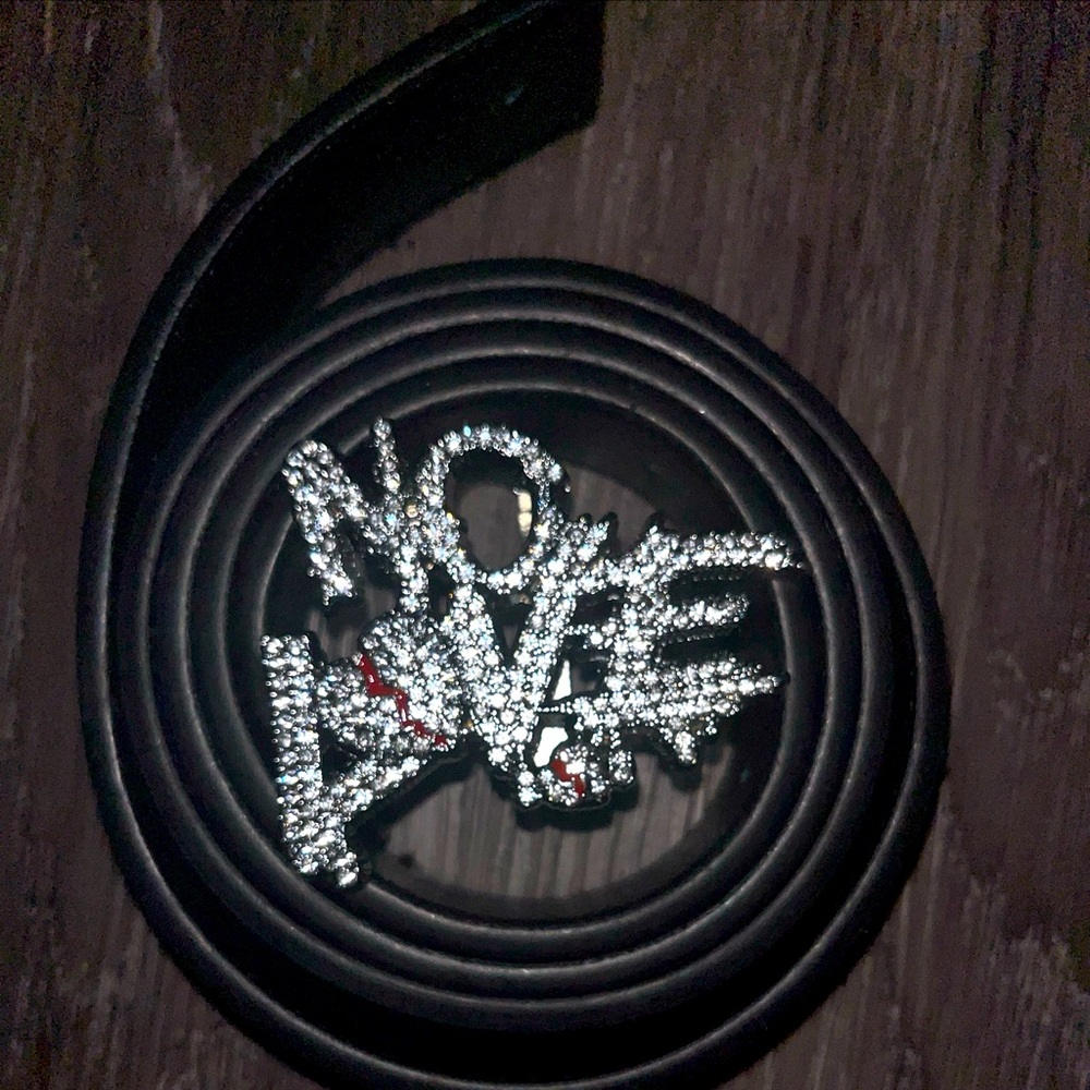 No love belt good for fashion